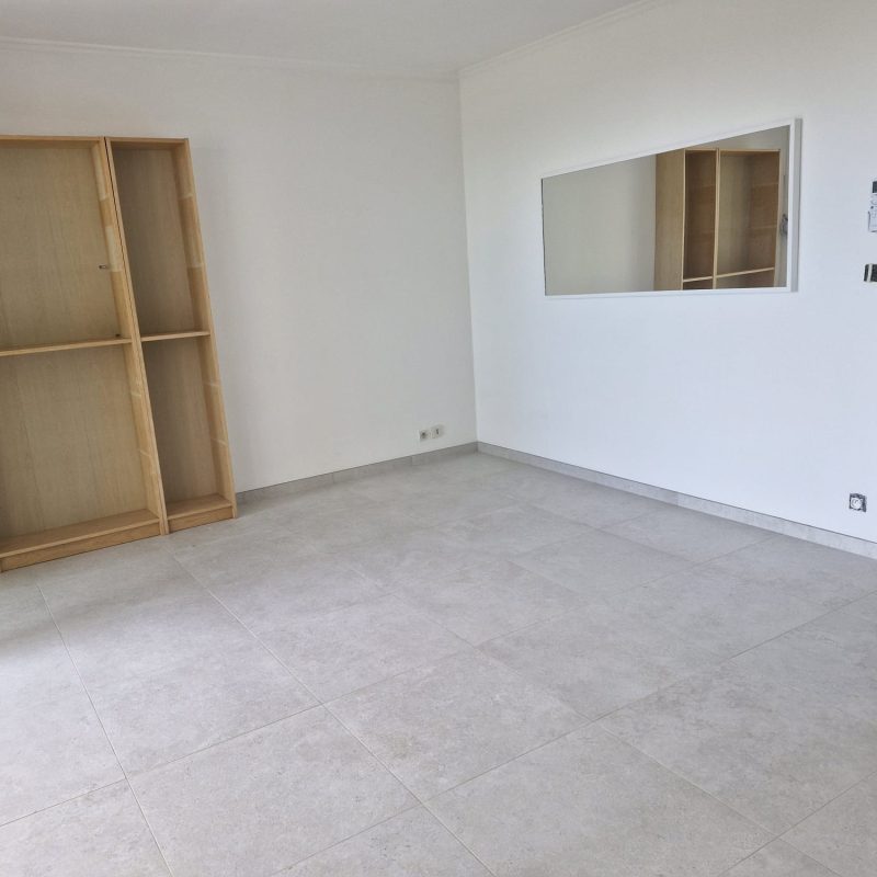 Pose de carrelage mural et sol à Puget-sur-Argens